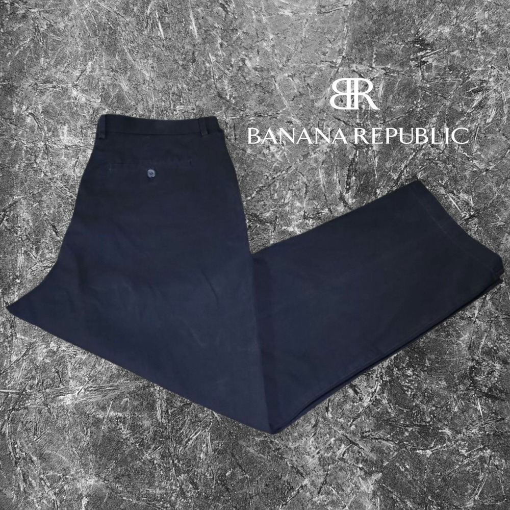 Banana Republic Men's Standard Fit Non Iron Chino Pants 37x28.5*